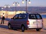 Hyundai Trajet 1999 года